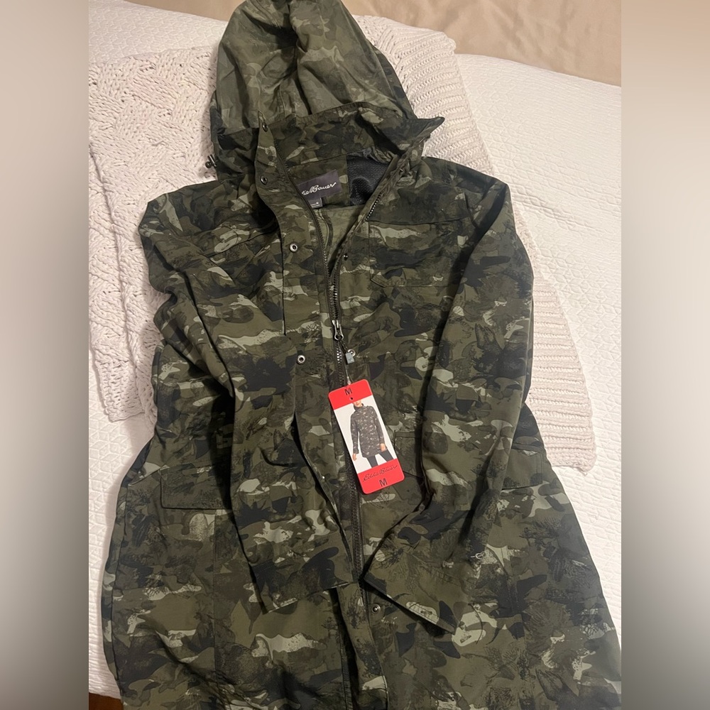 NWT💚🤎Eddie Bauer Camouflage Adventure Jacket!